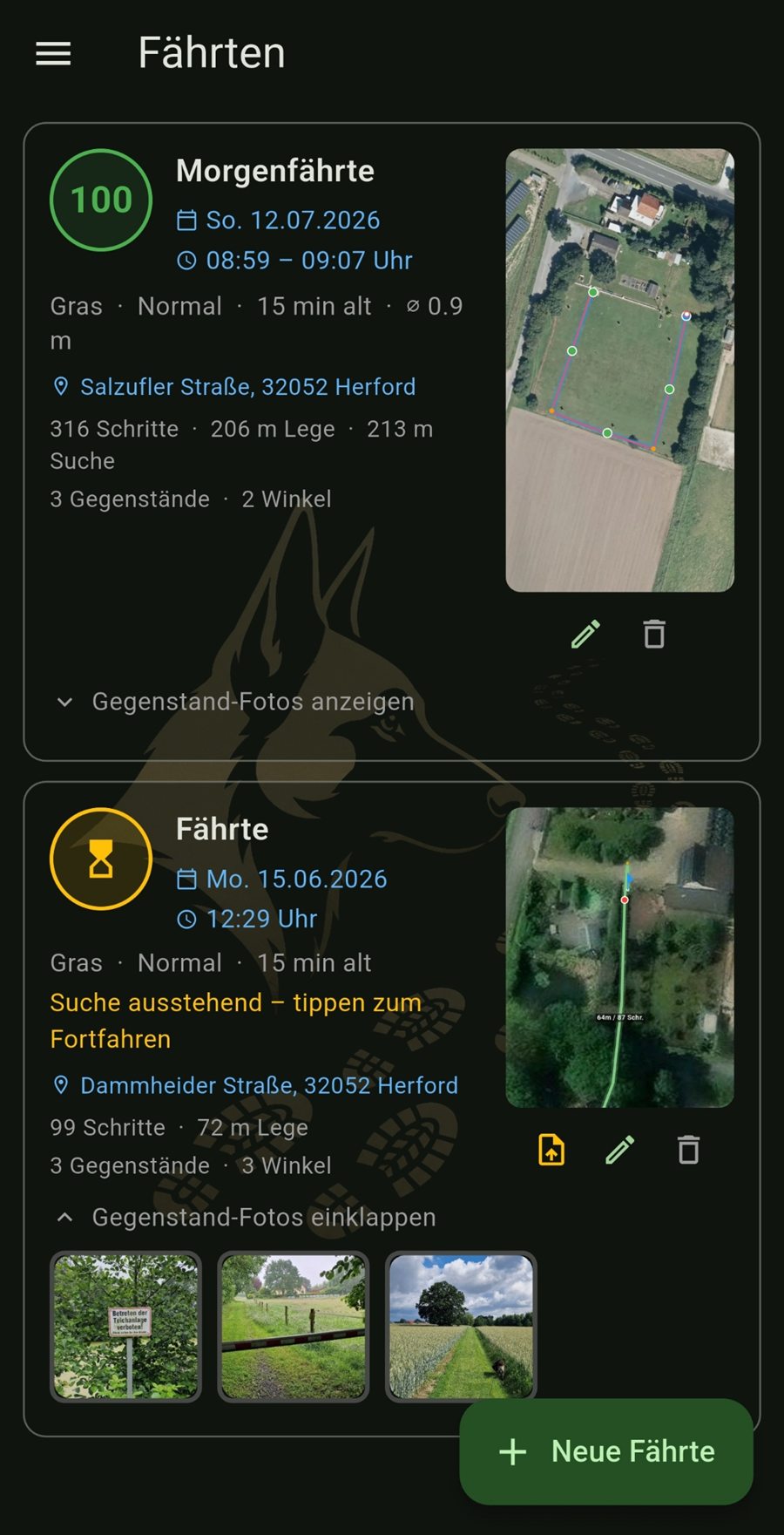 Fährtenübersicht in TrackMaster IGP: je Fährte Score, Datum, Bodentyp, Fährtenalter, Schritte, Streckenlänge und aufklappbare Gegenstands-Fotos